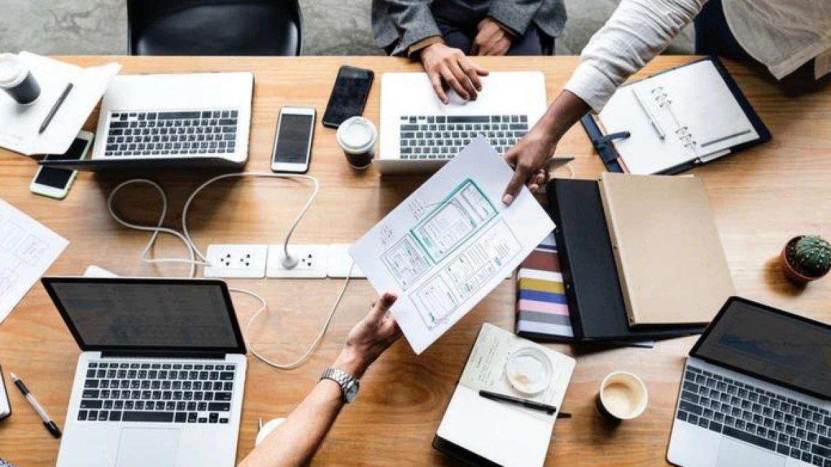 Proses Bisnis & Kemampuan Admin Dalam  Memaksimalkan Keuntungan