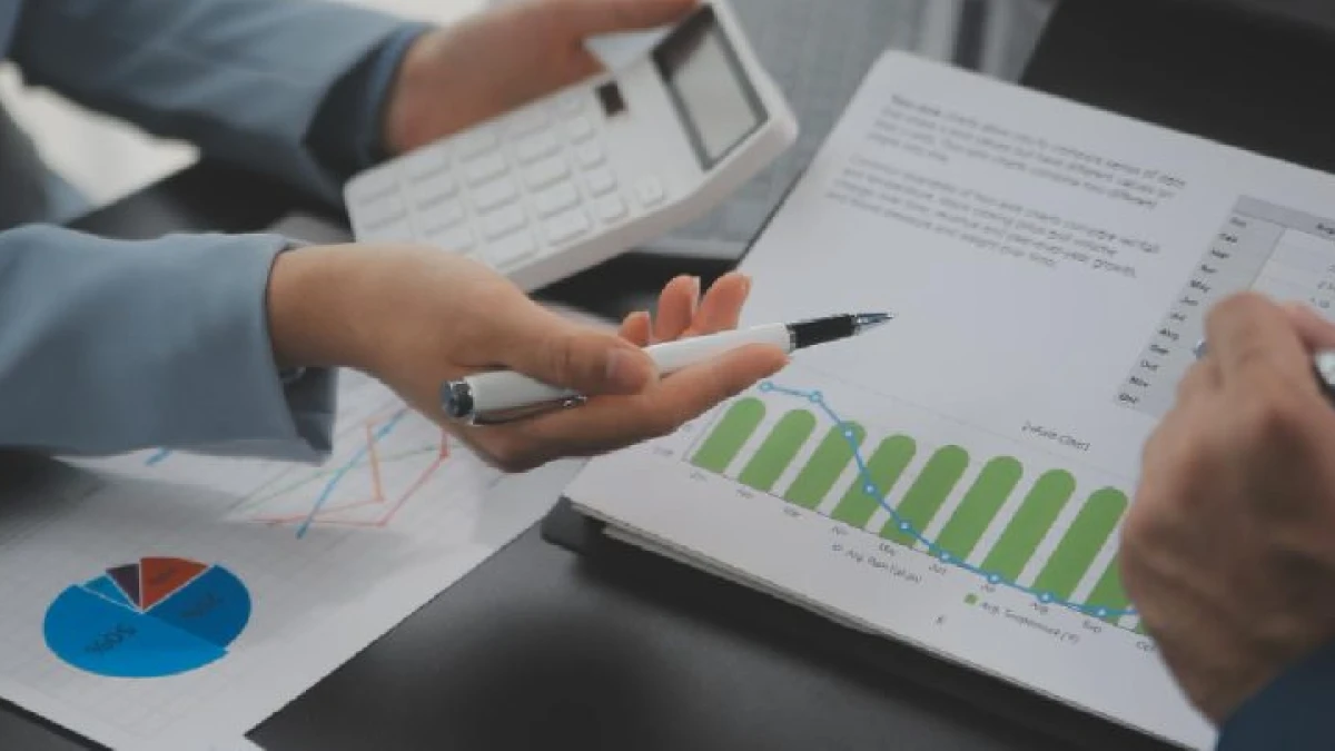 Perbedaan Audit Internal dan Audit Eksternal: Kapan Bisnis Perlu Keduanya?