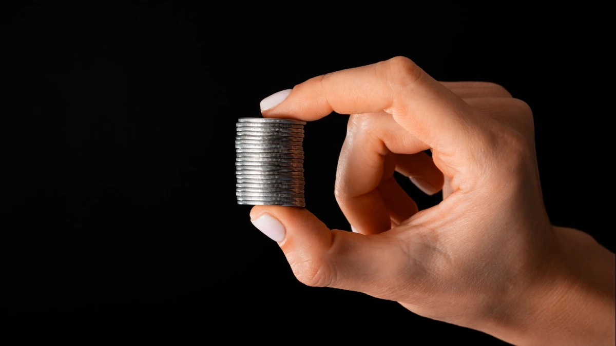 Perak: Solusi Alternatif Investasi Aman bagi Karyawan Baru