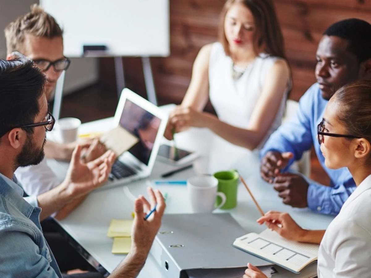 Membalik Kesalahan  Strategi Bisnis Menjadi Kuntungan Bisnis