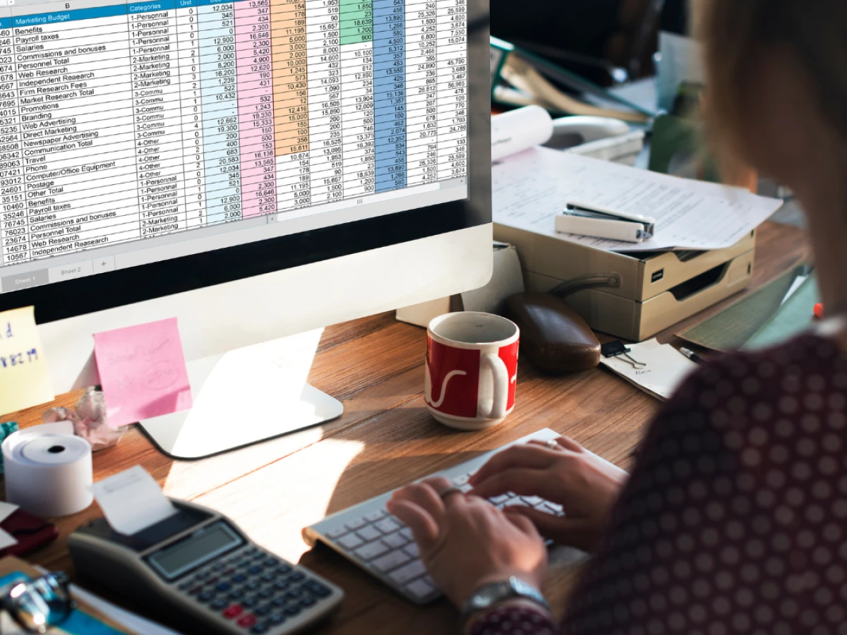 Aplikasi Sistem Keuangan Berbasis Teknologi,  Strategi  Cerdas Mengelola Keuangan