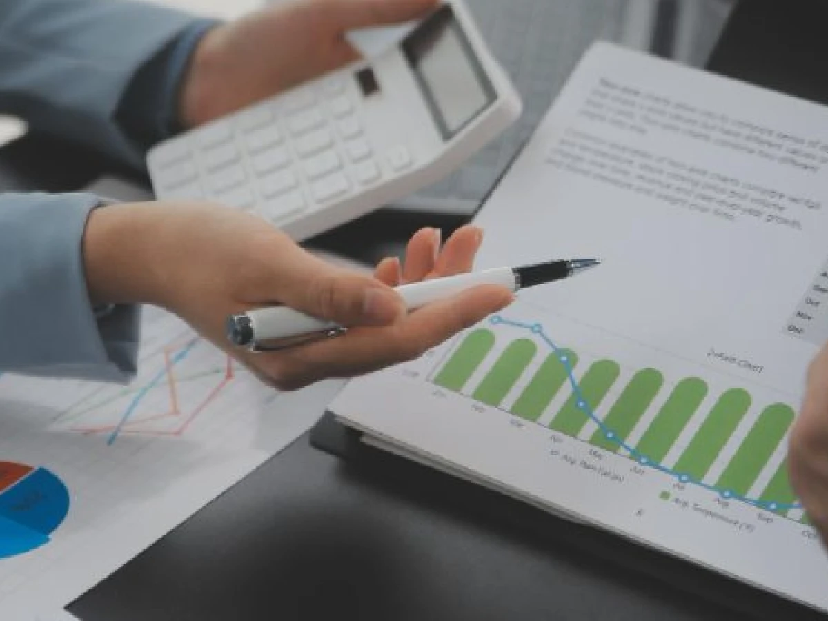 Perbedaan Audit Internal dan Audit Eksternal: Kapan Bisnis Perlu Keduanya?