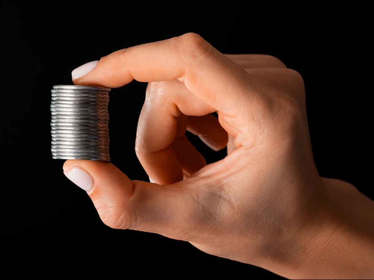 Perak: Solusi Alternatif Investasi Aman bagi Karyawan Baru